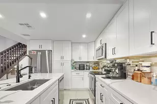 227 NW 45th Ave, Deerfield Beach, FL 33442 - Photo 4