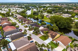 1288 Waterway Cove Dr, Wellington, FL 33414 - Photo 44