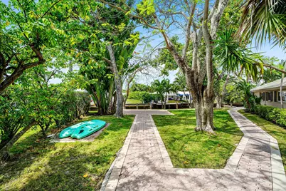 770 Peachtree Lane, Boca Raton, FL 33486 - Photo 34