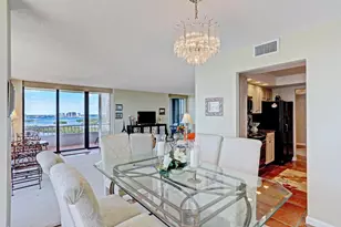 5510 N Ocean Dr, Singer Island, FL 33404 - Photo 6
