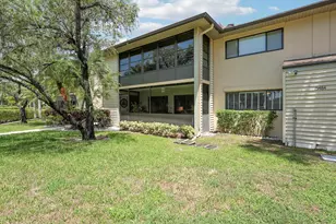 15484 Lakes of Delray Blvd, Delray Beach, FL 33484 - Photo 2