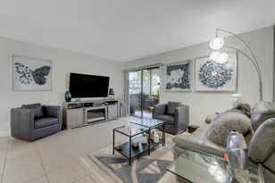 15484 Lakes of Delray Blvd, Delray Beach, FL 33484 - Photo 4