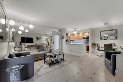 15484 Lakes Of Delray Boulevard #103, Delray Beach, FL 33484 - Photo 6
