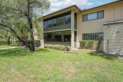 15484 Lakes Of Delray Boulevard #103, Delray Beach, FL 33484 - Photo 2