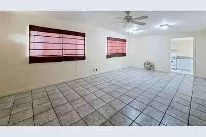 2066 Tarragon Road, West Palm Beach, FL 33415 - Photo 12