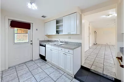 2066 Tarragon Road, West Palm Beach, FL 33415 - Photo 20