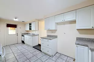 2066 Tarragon Rd, West Palm Beach, FL 33415 - Photo 18