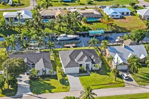 632 SE Seahouse Dr, Port Saint Lucie, FL 34983 - Photo 42