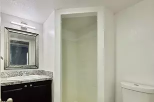 726 SW 81st Ave, North Lauderdale, FL 33068 - Photo 12