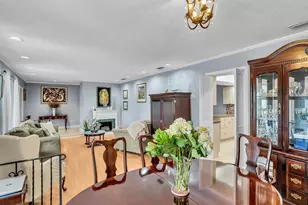 7381 SW 9th St, Plantation, FL 33317 - Photo 14