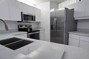3888 Victoria Dr, West Palm Beach, FL 33406 - Photo 4
