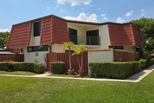 3888 Victoria Dr, West Palm Beach, FL 33406 - Photo 1