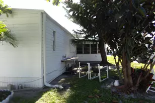 6385 Cypress Ln, Atlantis, FL 33462 - Photo 28