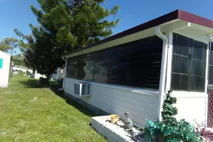 6385 Cypress Ln, Atlantis, FL 33462 - Photo 28
