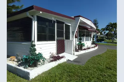 6385 Cypress Lane, Atlantis, FL 33462 - Photo 2