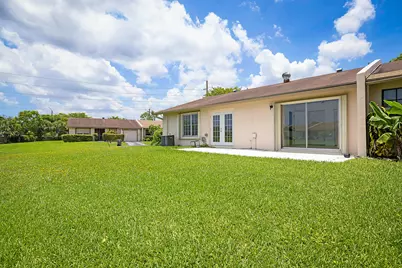 5241 Breadfruit Circle, Delray Beach, FL 33484 - Photo 44