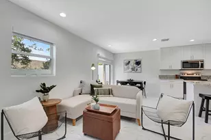 3868 Patio Ct, Palm Springs, FL 33461 - Photo 16