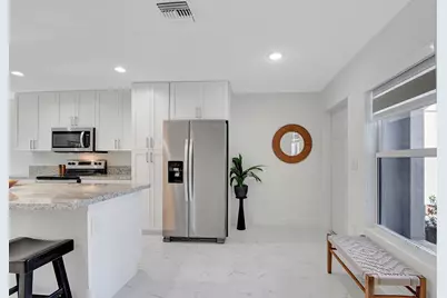3868 Patio Court #5, Palm Springs, FL 33461 - Photo 10