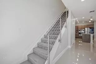 6642 NW 103rd Pkwy, Doral, FL 33178 - Photo 20
