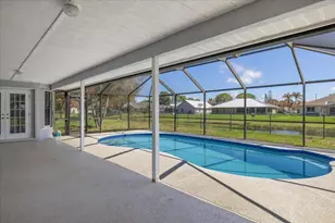 1902 SE Gaskins Cir, Port Saint Lucie, FL 34952 - Photo 2