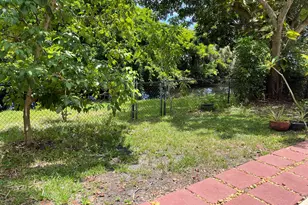 483 NW 87th Terrace, Coral Springs, FL 33071 - Photo 28