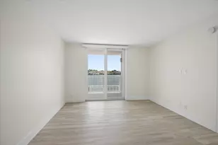 511 Bayshore Dr, Fort Lauderdale, FL 33304 - Photo 2