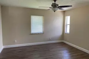 1057 SW Spruce St, Palm City, FL 34990 - Photo 10