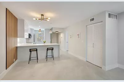 4090 Tivoli Court #208, Lake Worth, FL 33467 - Photo 10