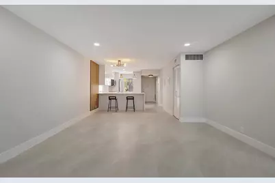 4090 Tivoli Court #208, Lake Worth, FL 33467 - Photo 2