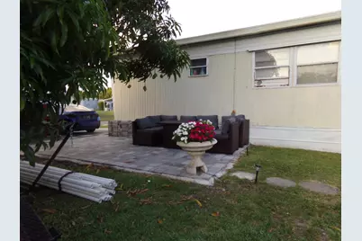 2204 NW 23rd Avenue, Boynton Beach, FL 33436 - Photo 24