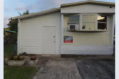 2204 NW 23rd Avenue, Boynton Beach, FL 33436 - Photo 1