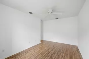 474 SW Carter Ave, Port Saint Lucie, FL 34983 - Photo 16