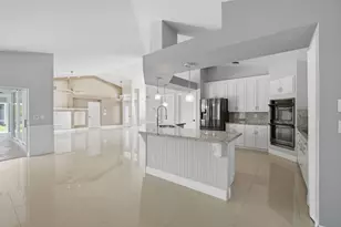 474 SW Carter Ave, Port Saint Lucie, FL 34983 - Photo 8