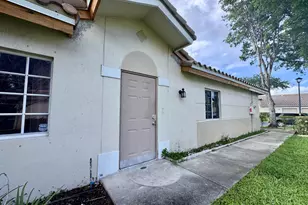 4989 SW 32nd Terrace, Dania Beach, FL 33312 - Photo 2