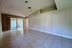 4989 SW 32nd Terrace, Dania Beach, FL 33312 - Photo 4