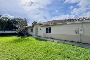 4989 SW 32nd Terrace, Dania Beach, FL 33312 - Photo 22