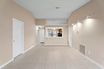 2242 SE Breckenridge Circle, Port Saint Lucie, FL 34952 - Photo 10