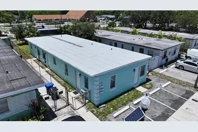 633 NW 15th Terrace, Fort Lauderdale, FL 33311 - Photo 2