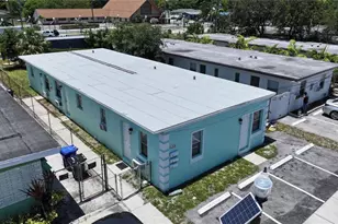 633 NW 15th Terrace, Fort Lauderdale, FL 33311 - Photo 2