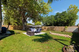 13401 SW 9th Pl, Davie, FL 33325 - Photo 2