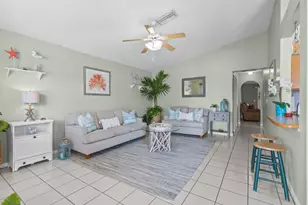 13401 SW 9th Pl, Davie, FL 33325 - Photo 4