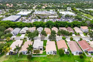 4927 NW 55th Blvd, Coconut Creek, FL 33073 - Photo 44