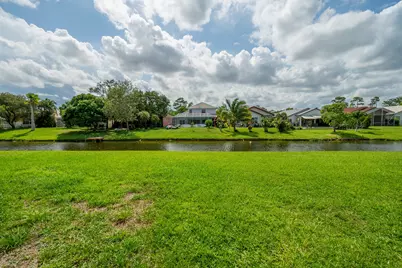 12858 Spinnaker Lane, Wellington, FL 33414 - Photo 26