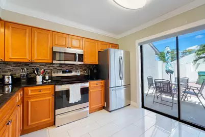 12858 Spinnaker Lane, Wellington, FL 33414 - Photo 6