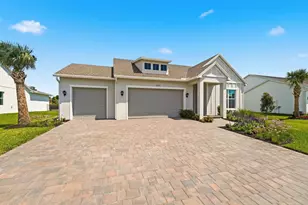 6883 68th Sq, Vero Beach, FL 32967 - Photo 2