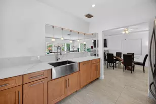 283 Imperial Ln, Lauderdale by the Sea, FL 33308 - Photo 30
