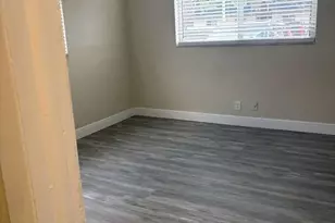 5811 NW 17th Pl, Sunrise, FL 33313 - Photo 6