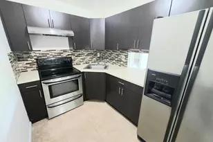 4200 NW 3rd Ct, Plantation, FL 33317 - Photo 2
