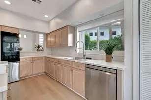 2213 NW 62nd Dr, Boca Raton, FL 33496 - Photo 16