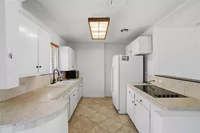 510 S 29th Court, Hollywood, FL 33020 - Photo 4
